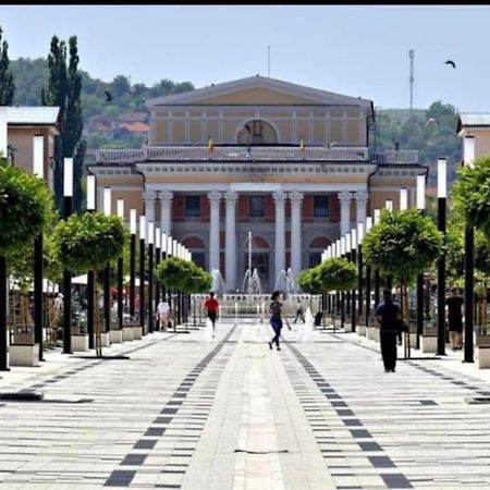 Very Good Location Хунедоара Экстерьер фото